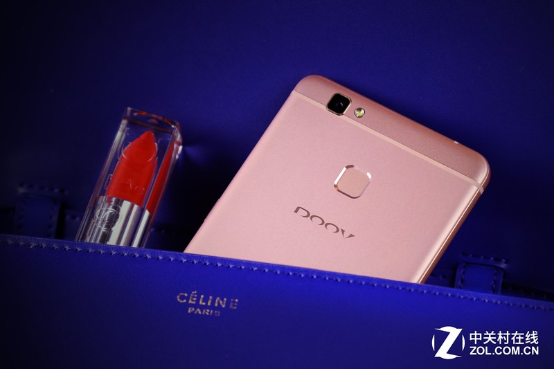 【高清图】 实力与颜值担当 朵唯a6手机全面评测图7