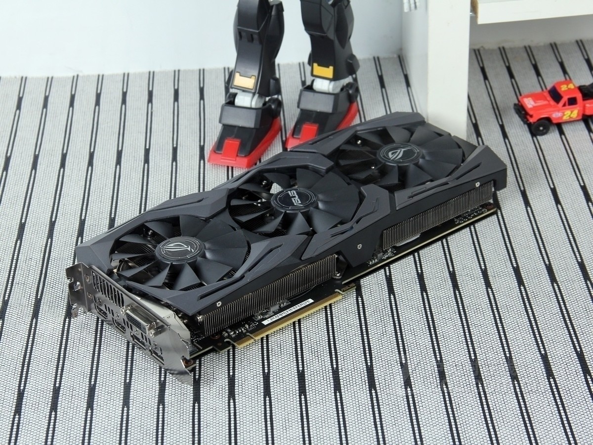 【高清图】 华硕(asus)rog strix-gtx 1080-o8g-gaming效果图 图124