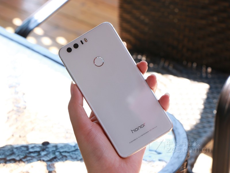 荣耀8(frd-al00/4gb ram/全网通)