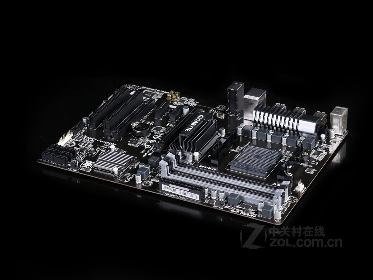 【高清图】 技嘉(gigabyte)990x-d3p(rev.1.0)效果图 图152