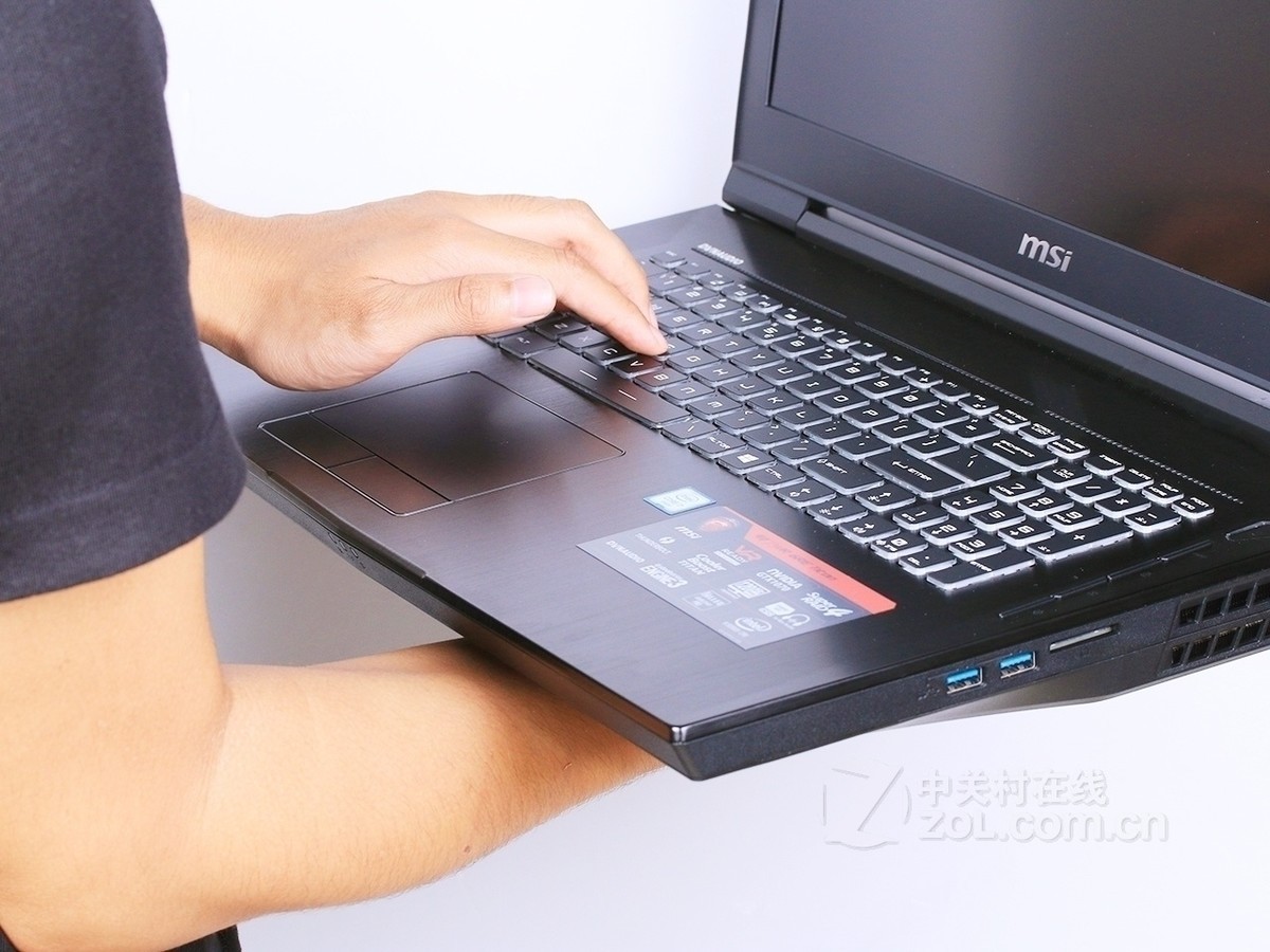 msi微星gt73vr 7re-665cn