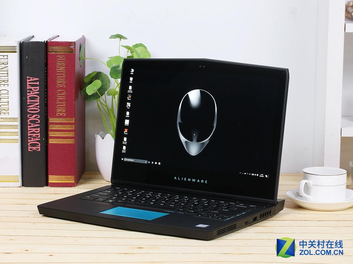 【高清图】 用过oled回不去了 alienware 13 r3评测图3