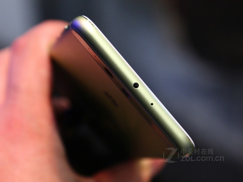 【高清图】 华为(huawei)p10 plus(vky-al00/6gb ram全网通)其他图赏