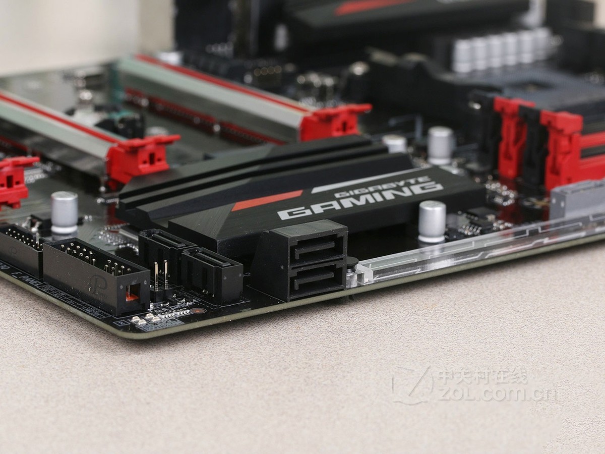 技嘉ab350m-gaming 3