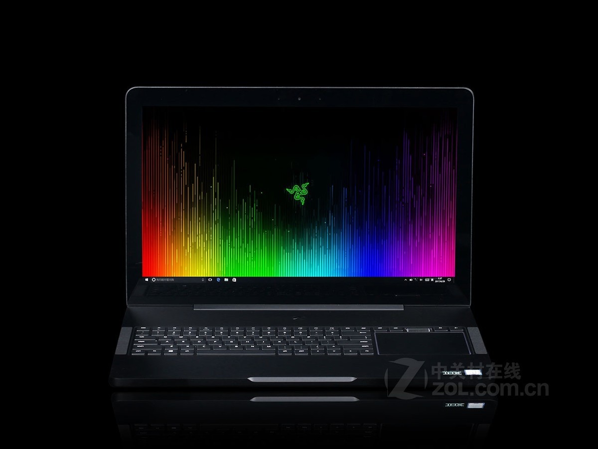 【高清图】 雷蛇(razer)razer blade pro 灵刃专业版(i7/256gb 2tb)
