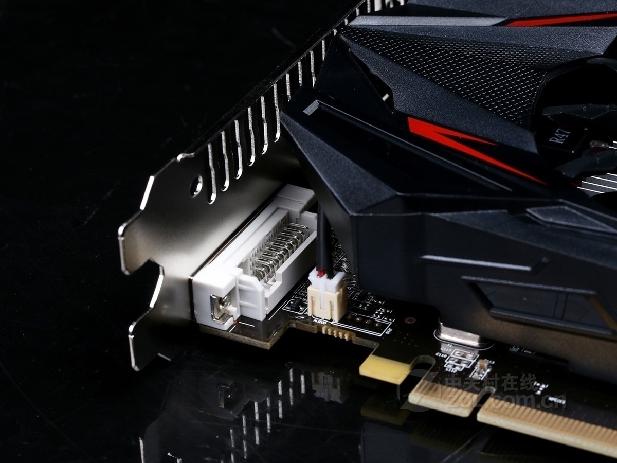 【高清图】 铭瑄(maxsun)rx 550变形金刚4g效果图 图65