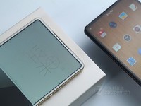 坚果3和中兴V9哪个好 坚果3和中兴V9对比评测 买哪个|对比