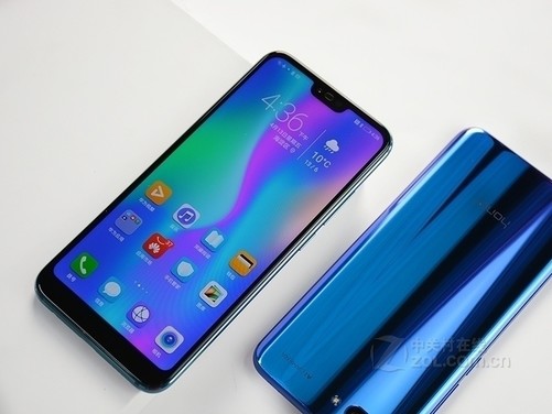 小米8和荣耀10哪个更物有所值你猜对的概率是一半