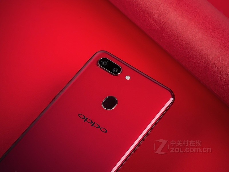 【高清图】 oppo(oppo)r15梦镜版(陶瓷黑/梦境紫/全网通)其他图赏 图5