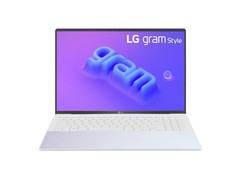 LG gram Style 16