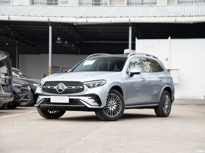 GLC 2023 GLC 300 L 4MATIC  7