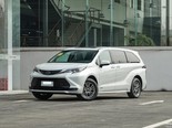 丰田 赛那SIENNA 2023款 2.5L混动 尊贵版