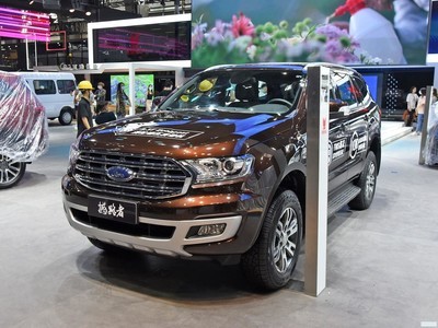  · 2020 2.3T Զ 5