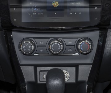 �ղ� ���� 2024�� �Ŀ��� ���� 1.6XE CVT���ʰ��пط�����3