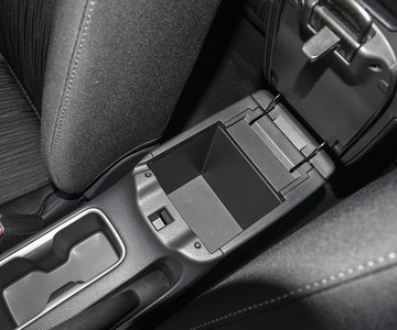 �ղ� ���� 2024�� �Ŀ��� ���� 1.6XE CVT���ʰ泵������7