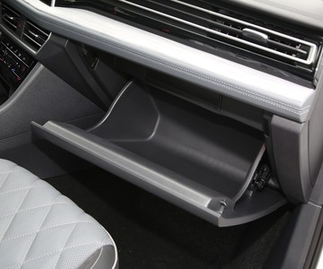 ���� ���� 2025�� 200TSI �ֶ���Խ���пط�����4