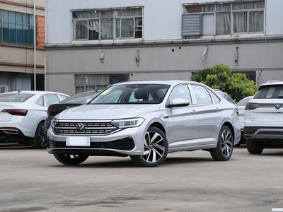   2025 Ŀ 300TSI DSGԽ