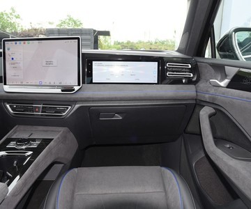 ���� ;��L 2025�� ���ڿ� 300TSI �Զ��������ڰ��пط�����0