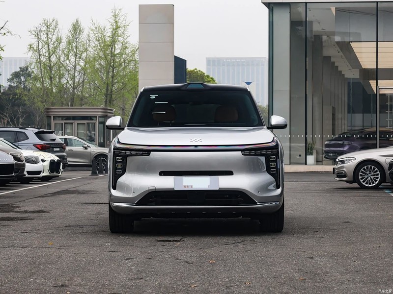 �Ǽ����� �Ǽ�LS8 2026�� 52 Max+ ����������