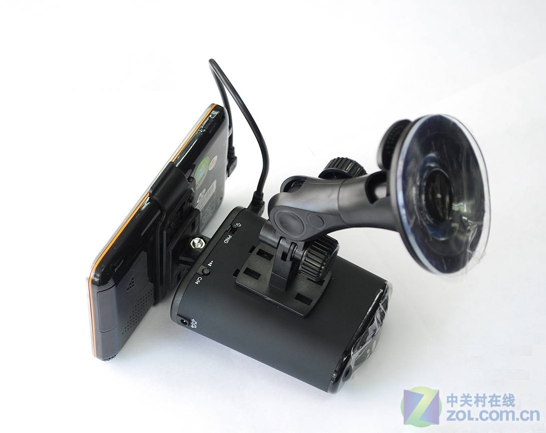 配超强电子狗 任e行e8预警gps仅1680 (4/4)