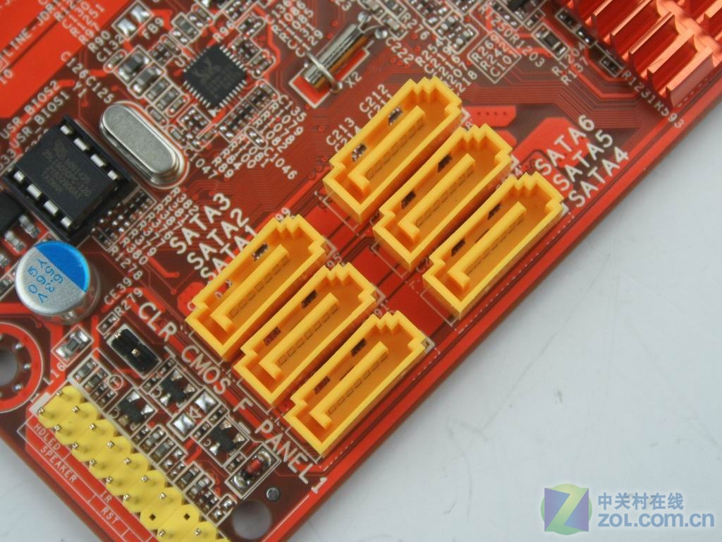 实用派vs华丽派 h55对比h57最全面测试 (6/12)