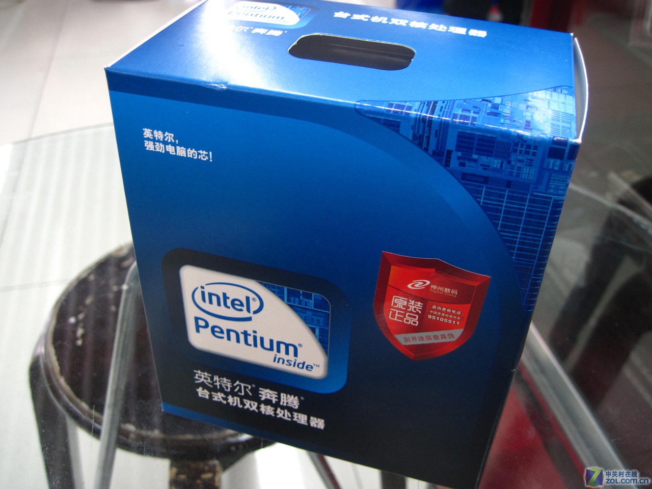 intel奔腾双核e5300盒