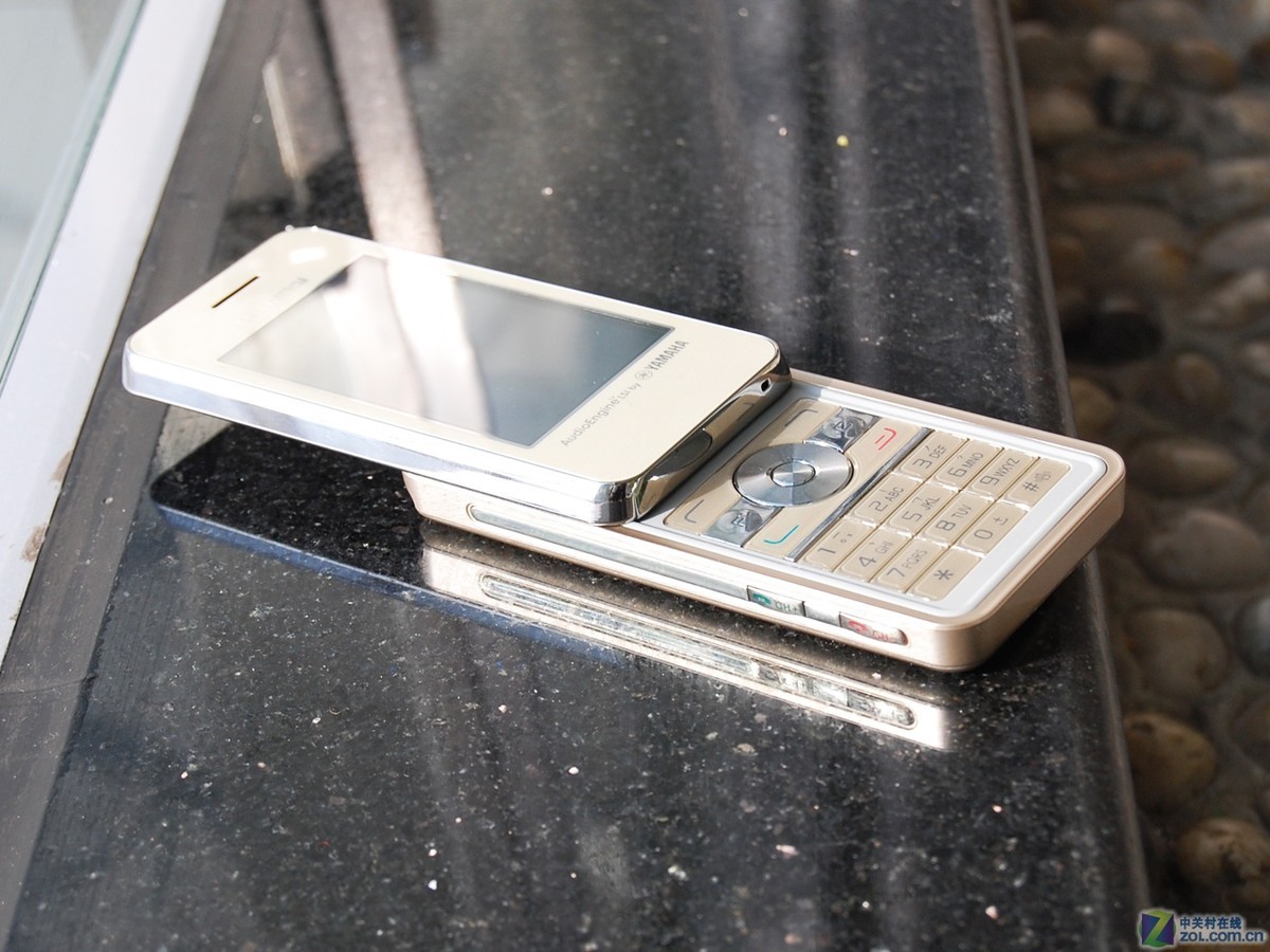 【高清图】 现代手机(hyundaimobiles)现代h908实拍图 图72