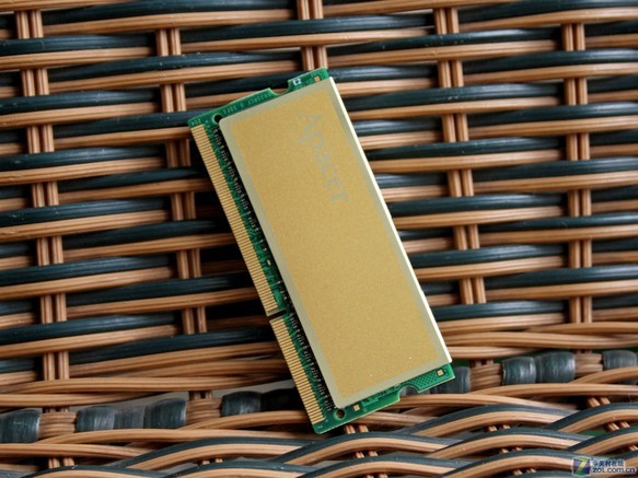 宇瞻2gb ddr3 1066 黑豹系列(笔记本)