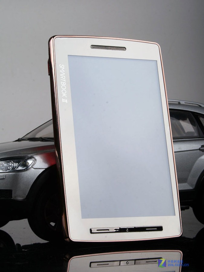 【高清图】 5寸屏幕手机 琦基 smart book ii 售价2230元图1