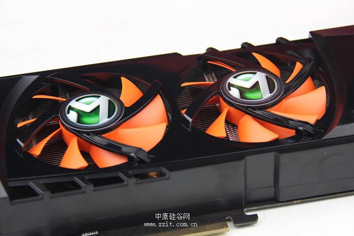 【高清图】 公版out了 铭瑄超强非公版gtx470曝光图2