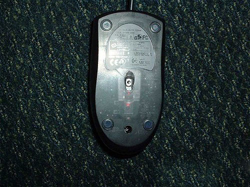 老金挑刺经典鼠标mx300几大功与过