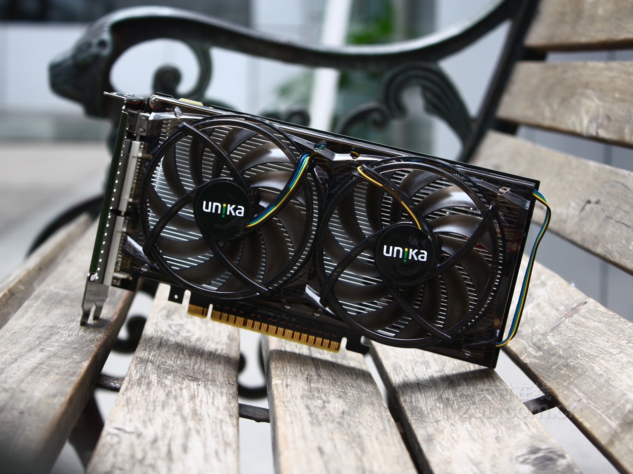 双敏无极2 gts450 ddr5金牛版 - 整体外观