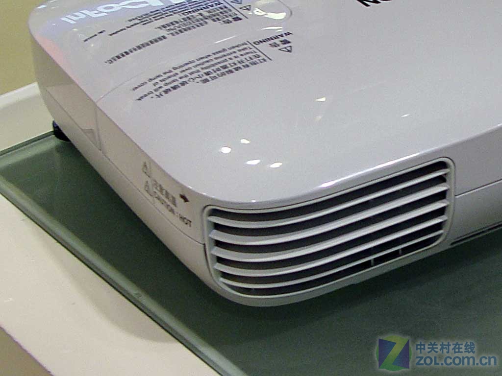 赠激光笔 爱普生s7投影机仅售3250元