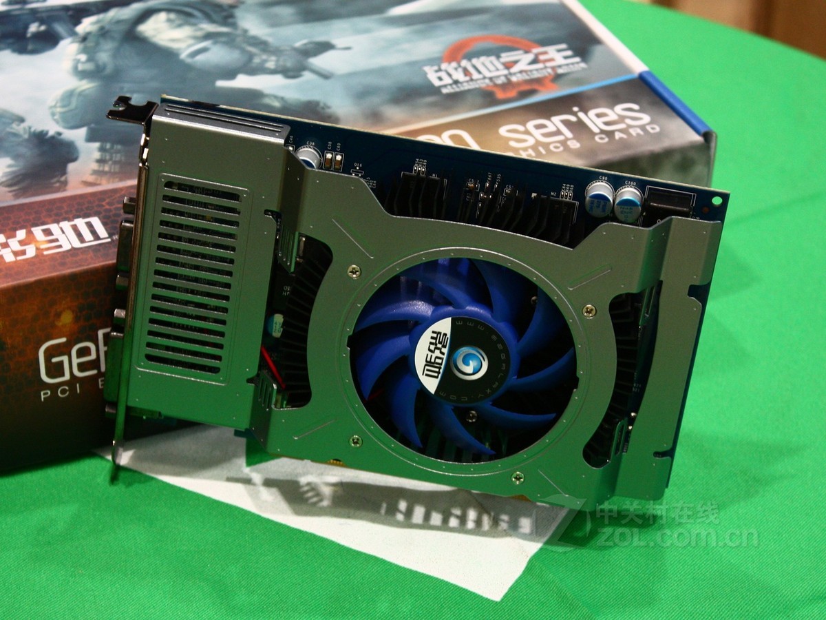 显卡 影驰显卡 影驰gt240中将版 图片 实拍图 11 / 18隐藏