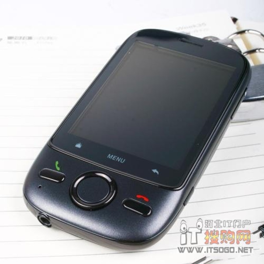手机 华为手机 华为u8110 图片 返回综述页 1 / 9隐藏