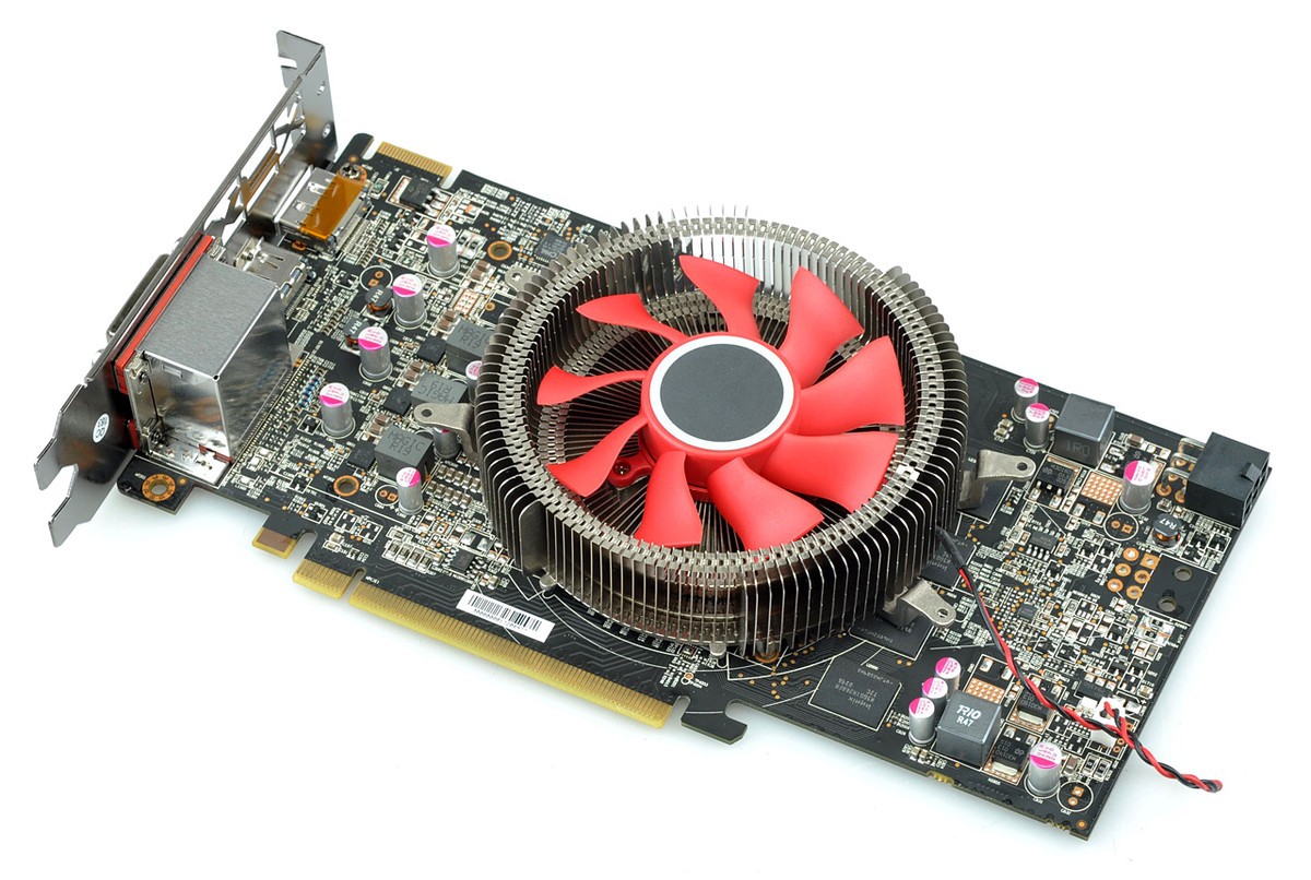 【高清图】 同步发布 xfx讯景推出hd6870/6850图2