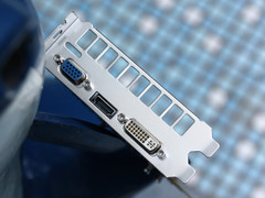 ͨӦ طHD5550׽ 