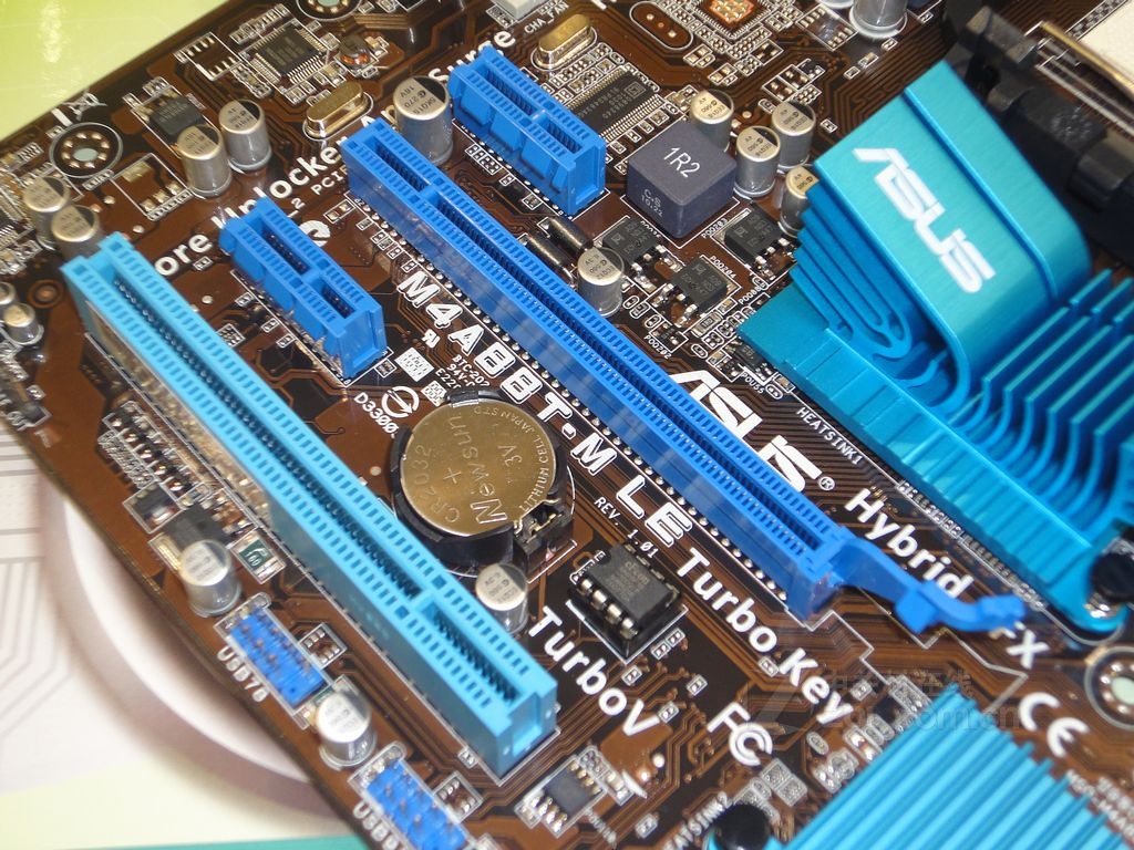 主板 华硕主板 华硕m4a88t-m le 图片 实拍图5 / 8隐藏