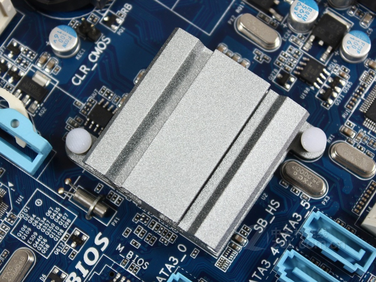 产品相关    技嘉ga-870a-ud3  自动播放 原图下载 16/34登录