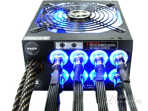 ˫ɫLEDӿ 񻪺ս750W 