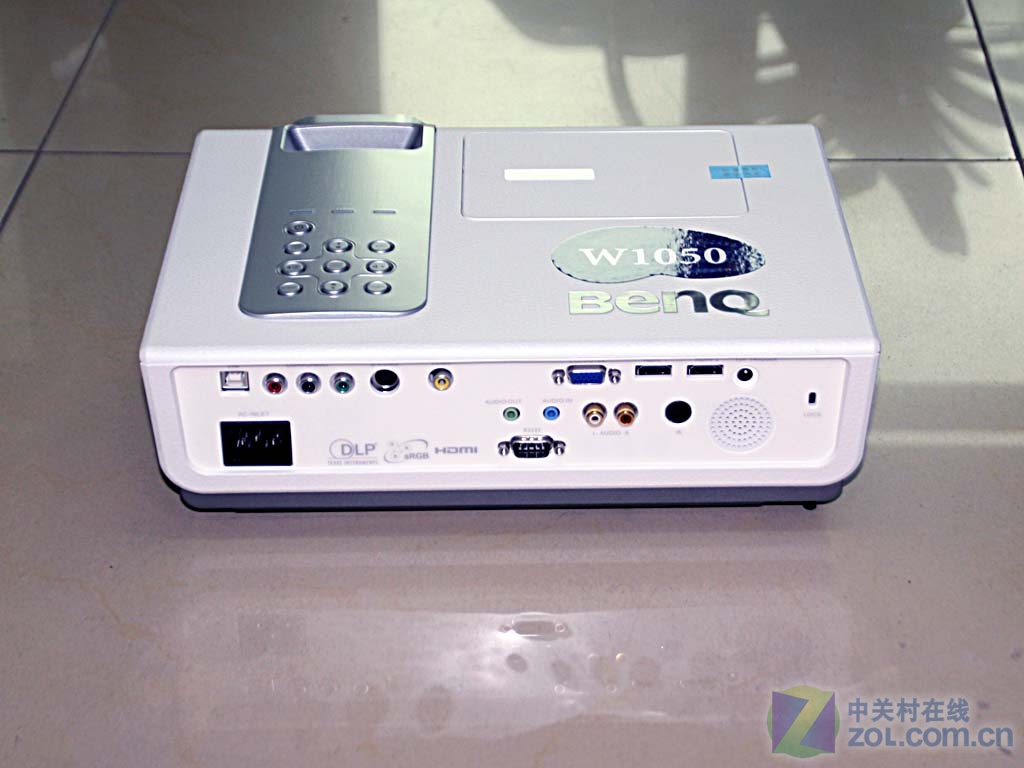 【高清图】 对比度升级 1080p投影明基w1050开售图4