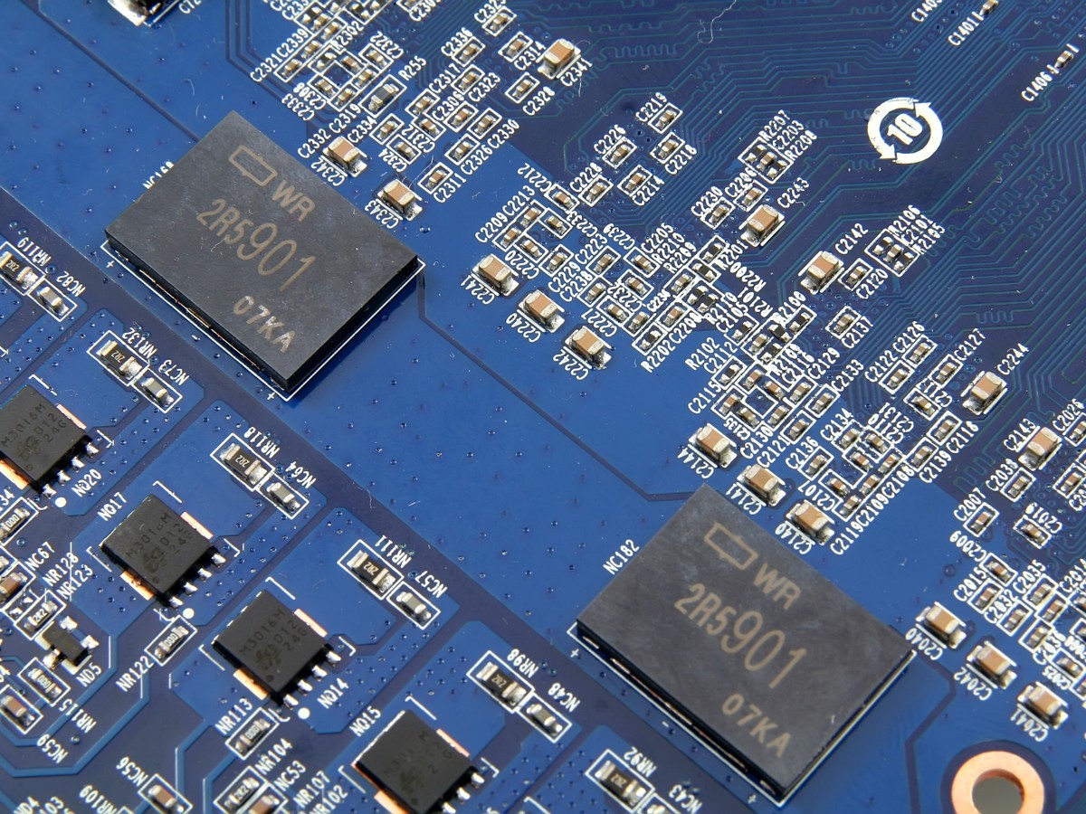 【高清图】 全球独家首报 非公hd6850游戏高手赏析图18