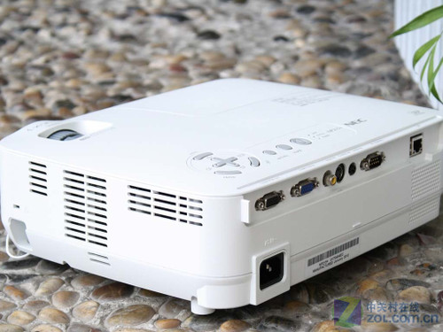 3999Ԫ NEC NP215+ͶӰ 