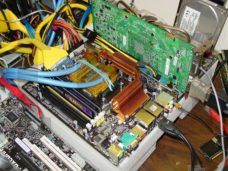 ������2.7GHz!AM2��X2 4200+��Ƶ���� 