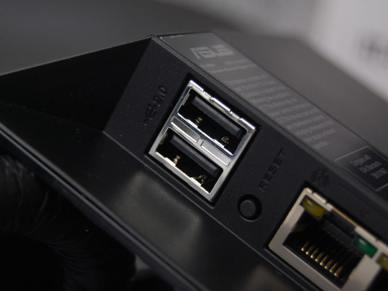 【高清图】 极致精美 华硕"黑钻"无线路由器赏析图6