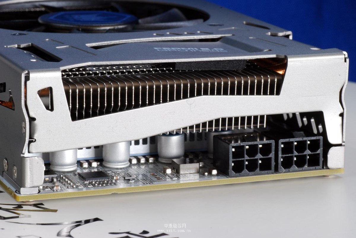 【高清图】 高频极品 影驰gtx550ti名人堂全面铺货图2