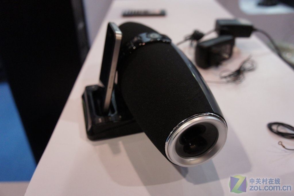 【高清图】 时尚新品亮相! 雅兰仕现身香港电子展图11