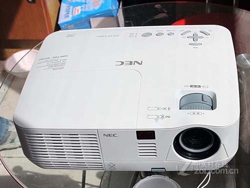 3D便携商教投影 NEC V260X+京东返券售