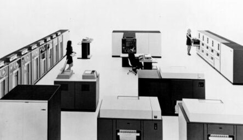 1976年：首次采用虚拟存储的S/370_服务器产业-中关村在线