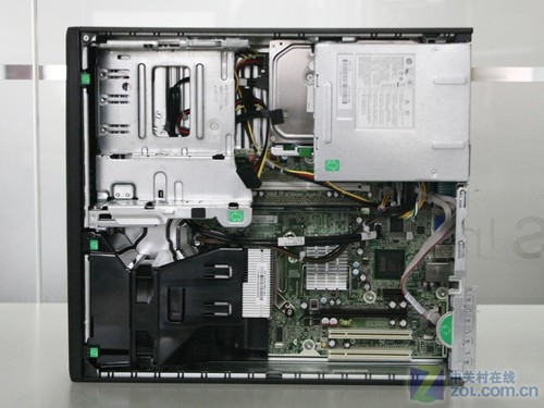 纤小商务利器 测惠普Compaq 4000 Pro